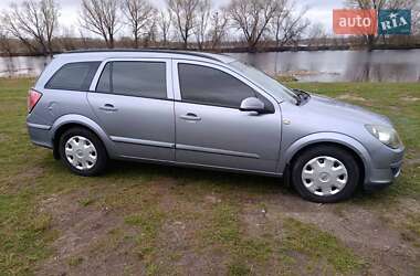 Універсал Opel Astra 2004 в 