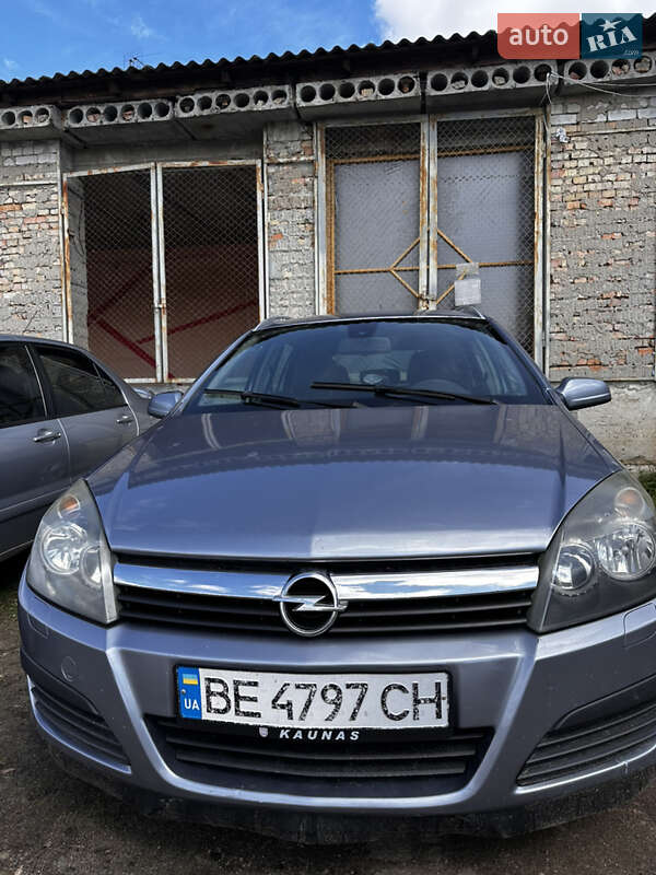 Универсал Opel Astra 2006 в 