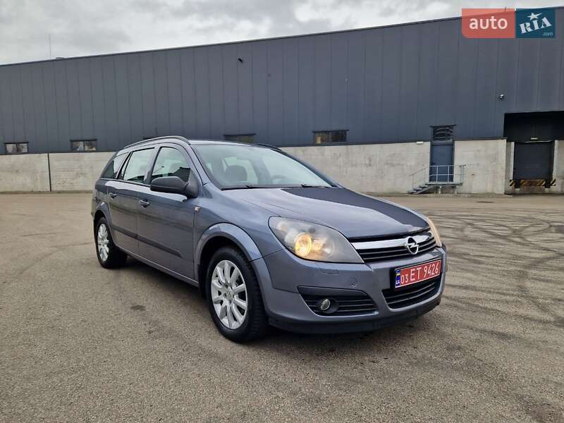 Універсал Opel Astra 2006 в Києві