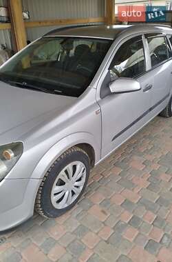 Универсал Opel Astra 2005 в 