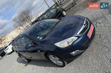 Универсал Opel Astra 2011 в 