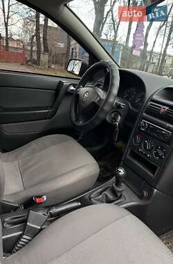 Седан Opel Astra 2008 в 