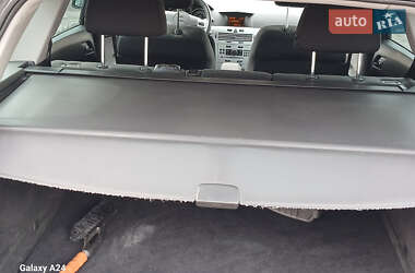 Универсал Opel Astra 2009 в 