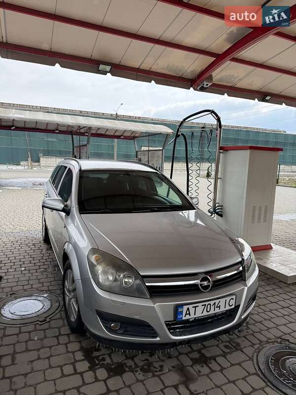 Універсал Opel Astra 2005 в Надвірній фото 10 Універсал Opel Astra 2005 в Надвірній
