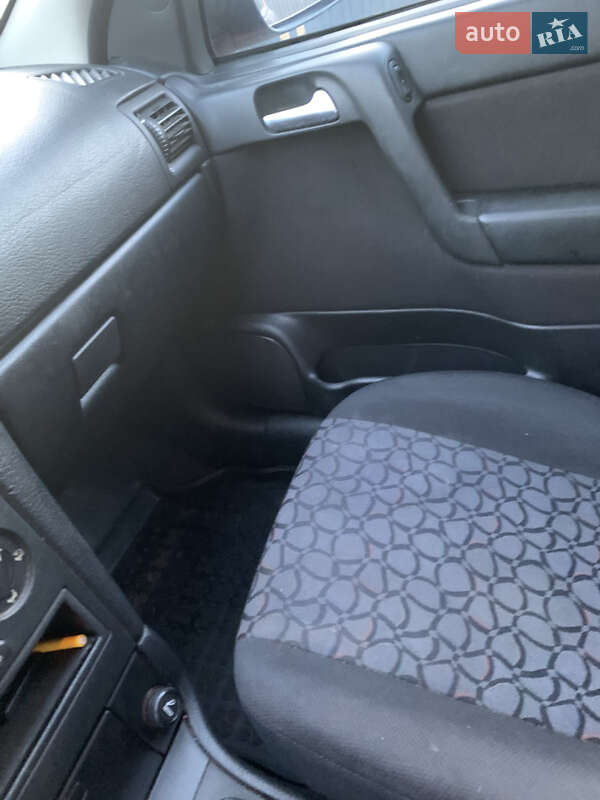 Седан Opel Astra 1999 в Мукачево