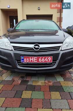 Универсал Opel Astra 2009 в 