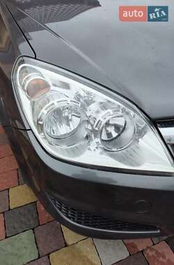 Универсал Opel Astra 2009 в 