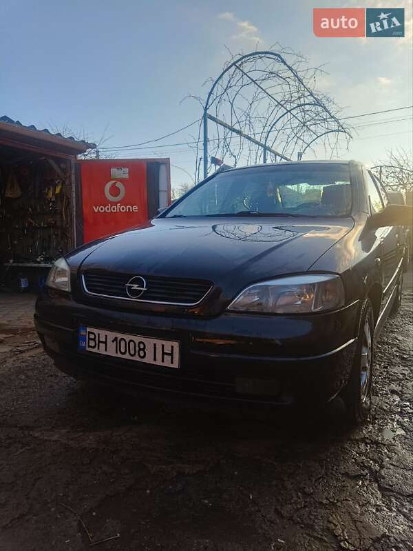 Седан Opel Astra 2000 в Одесі