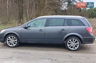 Универсал Opel Astra 2009 в 