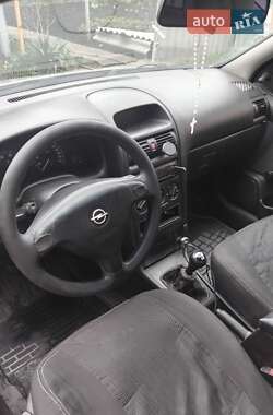 Седан Opel Astra 2007 в 