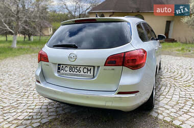 Универсал Opel Astra 2015 в 