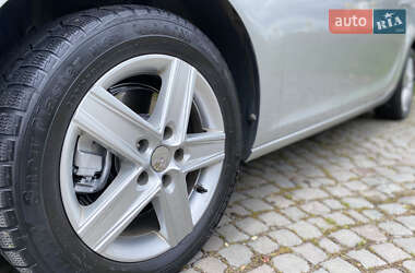 Универсал Opel Astra 2015 в 