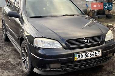 Седан Opel Astra 2006 в 