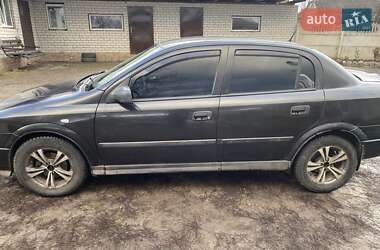 Седан Opel Astra 2006 в 