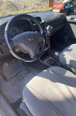 Седан Opel Astra 2002 в 