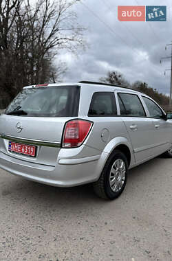 Универсал Opel Astra 2008 в 