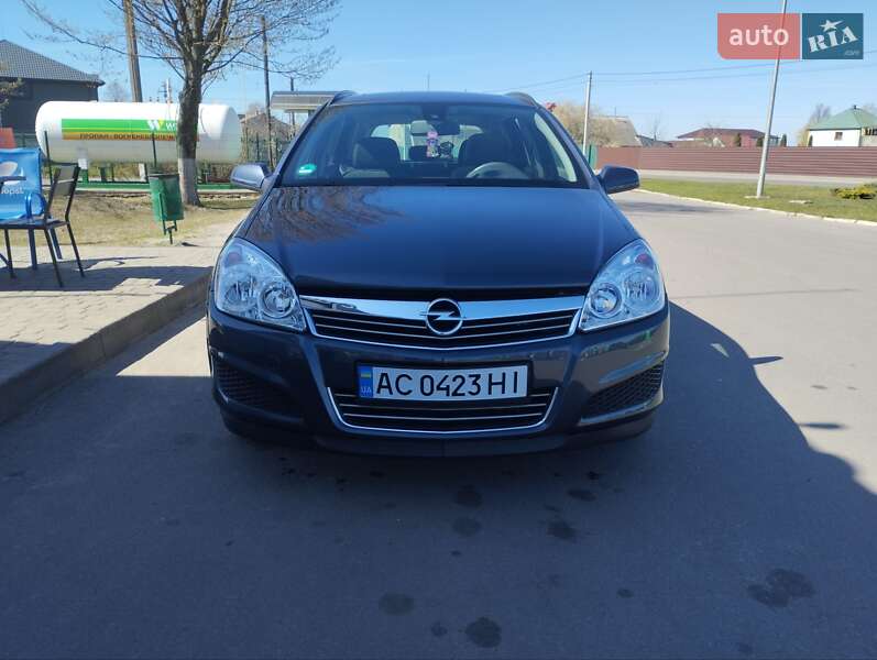 Універсал Opel Astra 2007 в Камені-Каширському