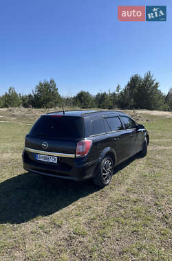 Универсал Opel Astra 2009 в 