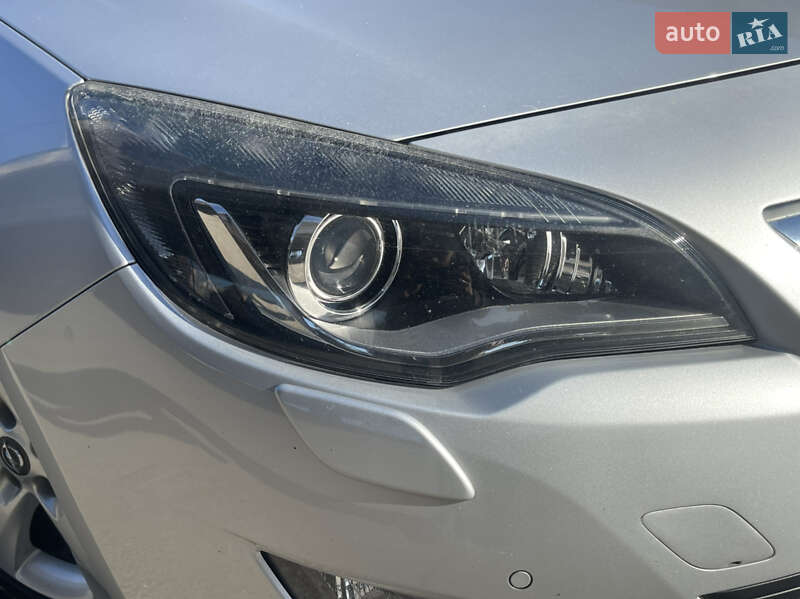 Хэтчбек Opel Astra 2010 в Луцке фото 5 Хэтчбек Opel Astra 2010 в Луцке