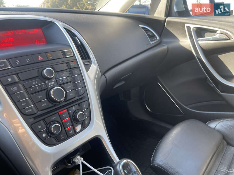 Хэтчбек Opel Astra 2010 в Луцке фото 10 Хэтчбек Opel Astra 2010 в Луцке