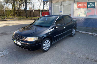 Седан Opel Astra 2006 в 