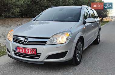 Универсал Opel Astra 2009 в 