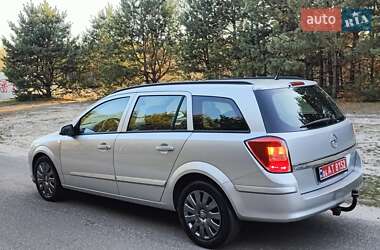 Универсал Opel Astra 2009 в 