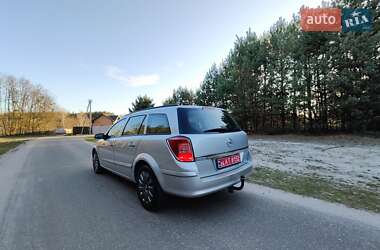 Универсал Opel Astra 2009 в 