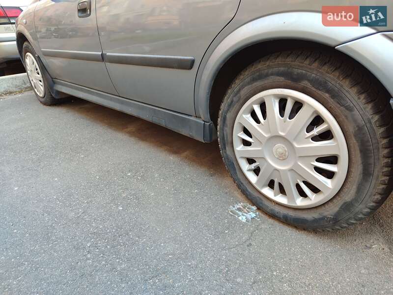 Седан Opel Astra 2007 в Одессе фото 7 Седан Opel Astra 2007 в Одессе