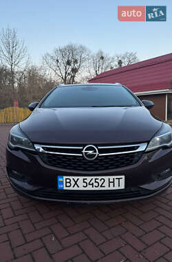 Универсал Opel Astra 2017 в 