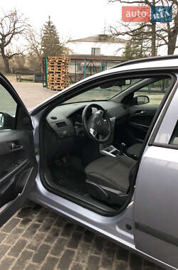 Универсал Opel Astra 2009 в 