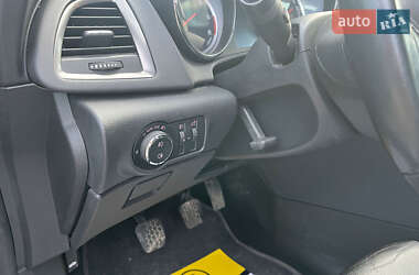 Універсал Opel Astra 2011 в 