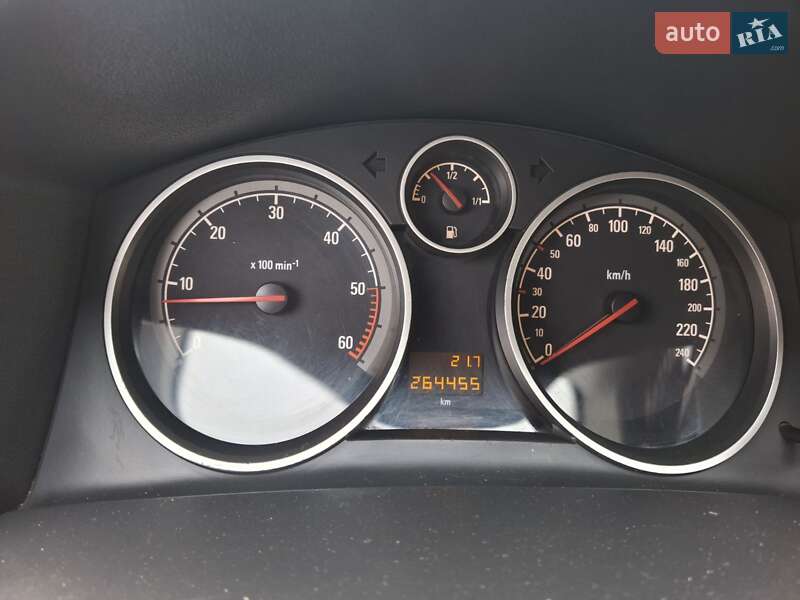 Универсал Opel Astra 2008 в Житомире