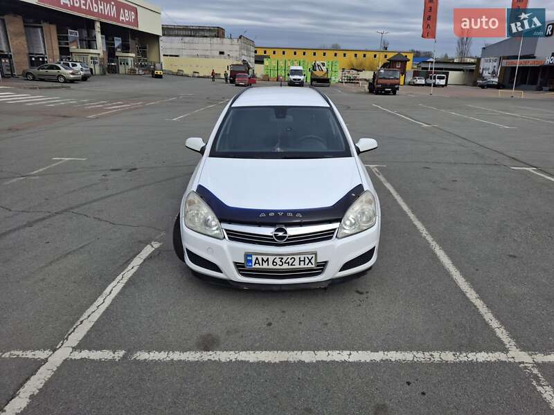 Универсал Opel Astra 2008 в 