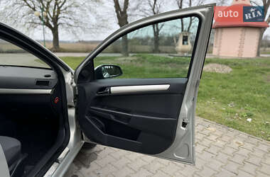 Універсал Opel Astra 2008 в 