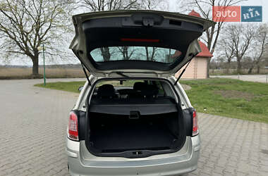 Універсал Opel Astra 2008 в 