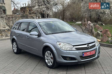 Универсал Opel Astra 2008 в 
