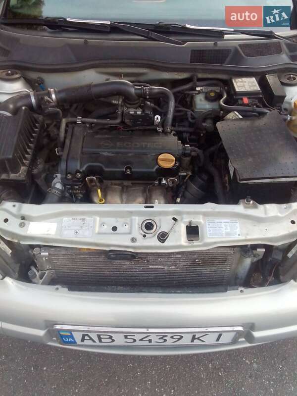 Седан Opel Astra 2007 в Хмельнике