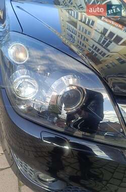 Универсал Opel Astra 2008 в 