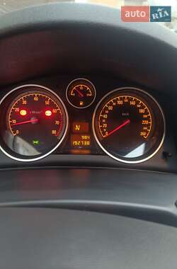 Универсал Opel Astra 2008 в 