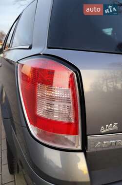 Универсал Opel Astra 2007 в 