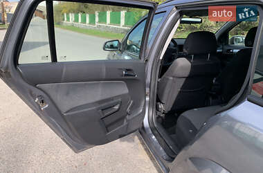 Универсал Opel Astra 2006 в 