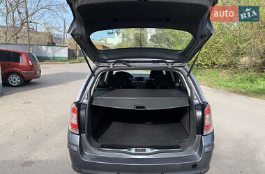 Универсал Opel Astra 2006 в 