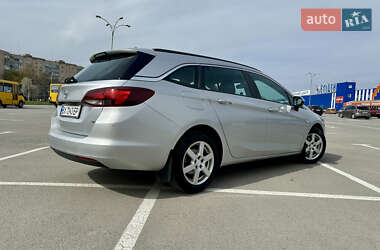 Универсал Opel Astra 2016 в 