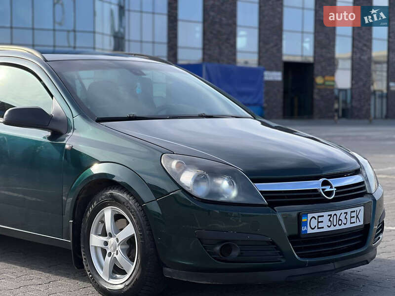 Универсал Opel Astra 2005 в Черновцах