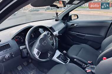 Универсал Opel Astra 2009 в 