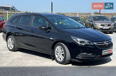 Універсал Opel Astra 2017 в 