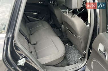 Универсал Opel Astra 2011 в 