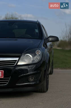 Універсал Opel Astra 2009 в 