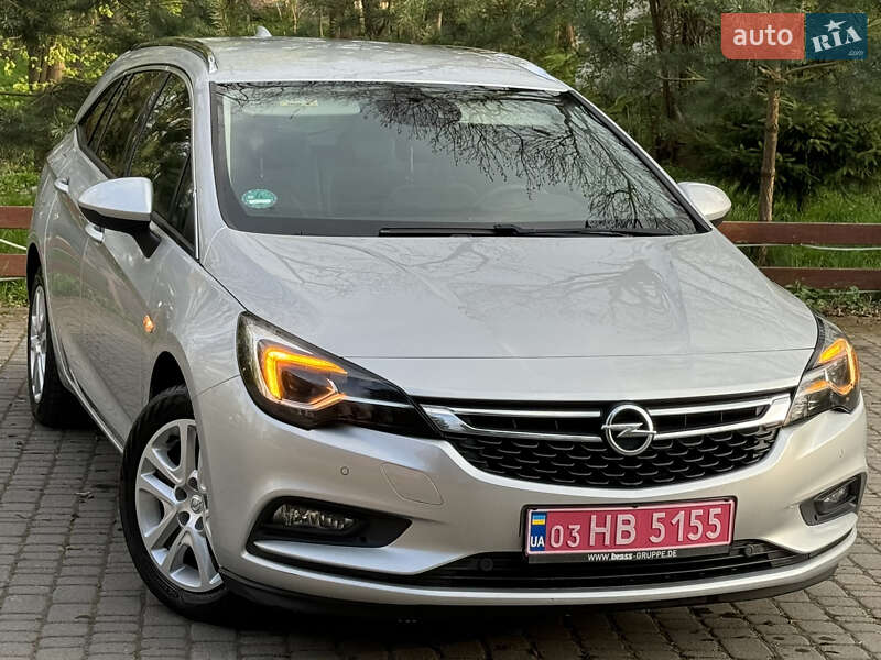 Универсал Opel Astra 2018 в 